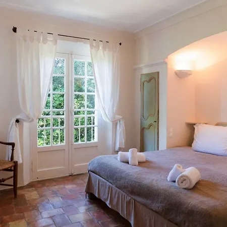 Villa Magnifique Maison Avec Piscine - 5br-10p - Gassin *