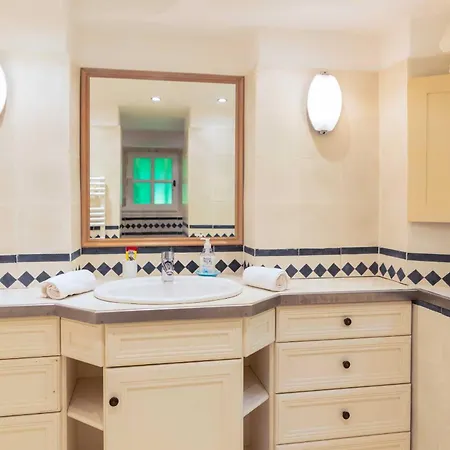 Magnifique Maison Avec Piscine - 5br-10p - Gassin Villa *